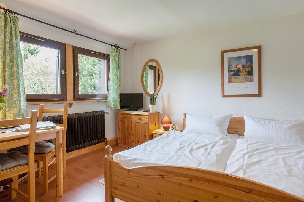Pension Tannenheim Schluchsee Kamer foto